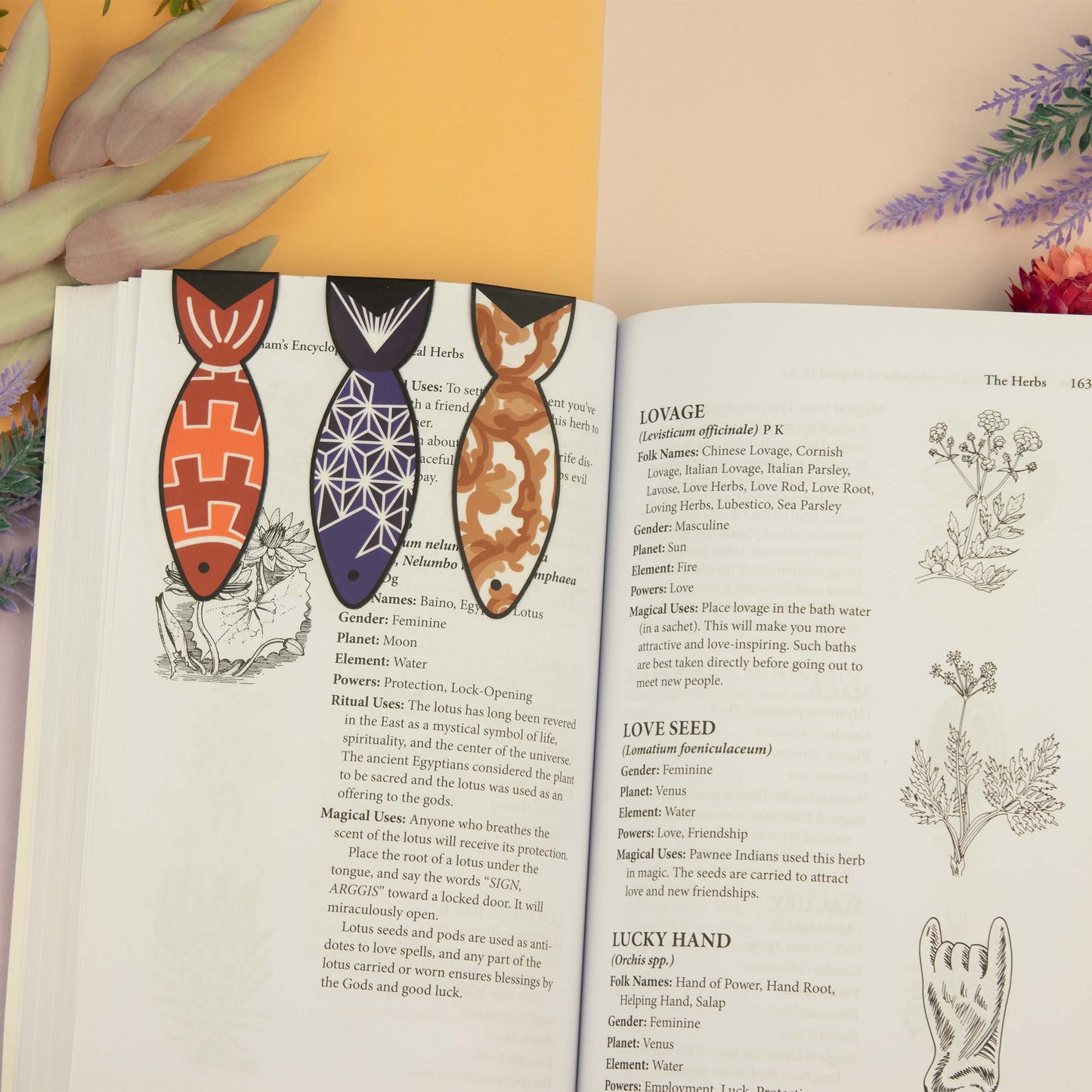 ''Fish'' Magnetic Bookmark - Multiple colors