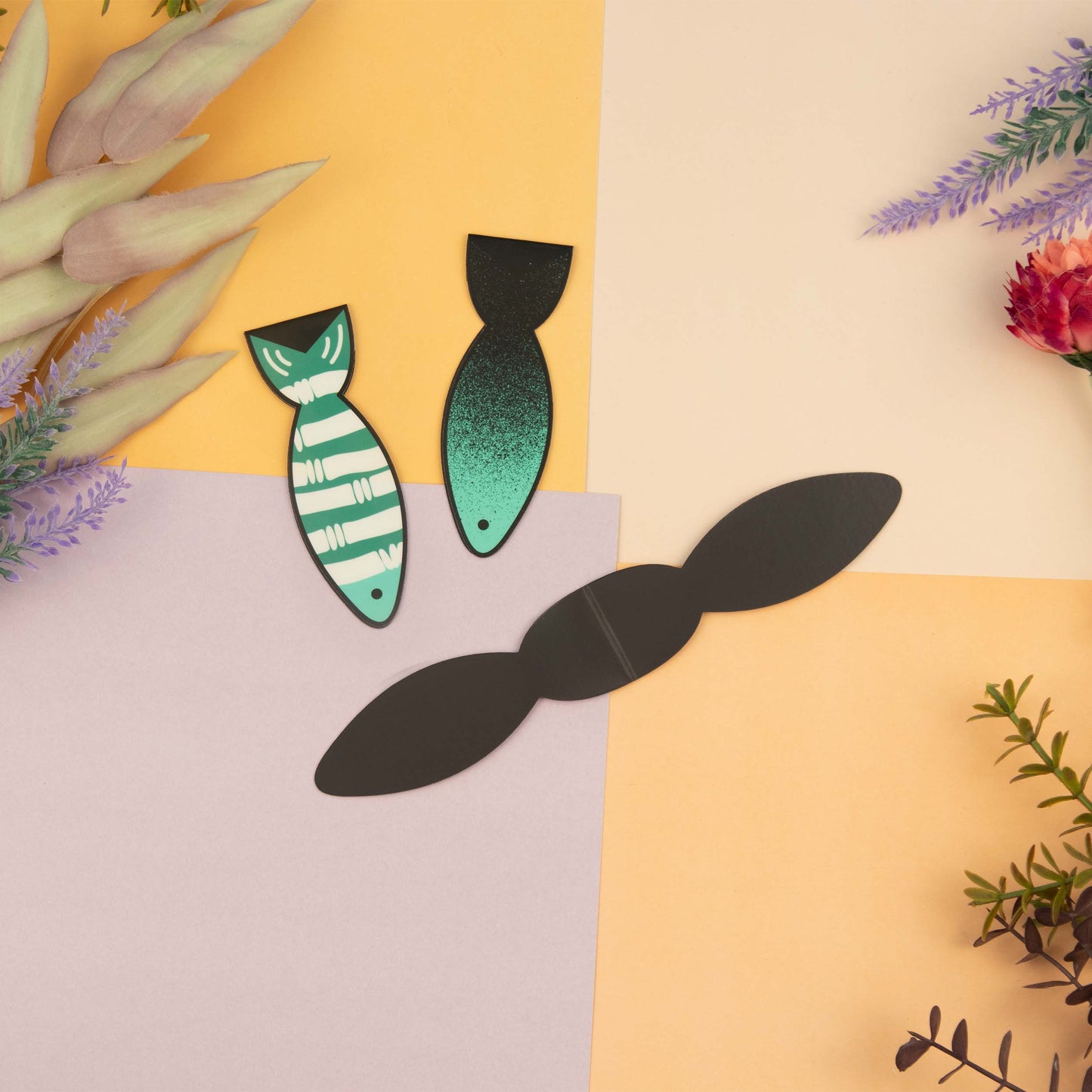 ''Fish'' Magnetic Bookmark - Multiple colors